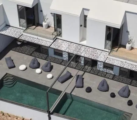 Teria Collection Villa