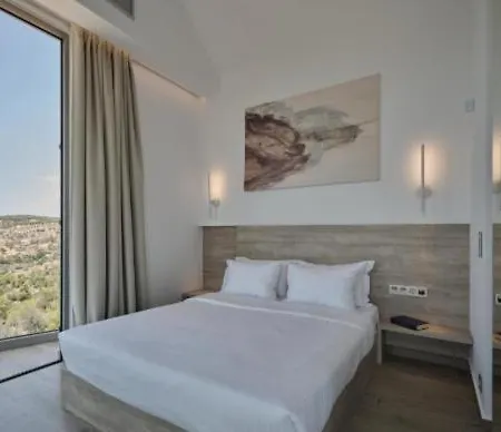 Teria Collection Villa